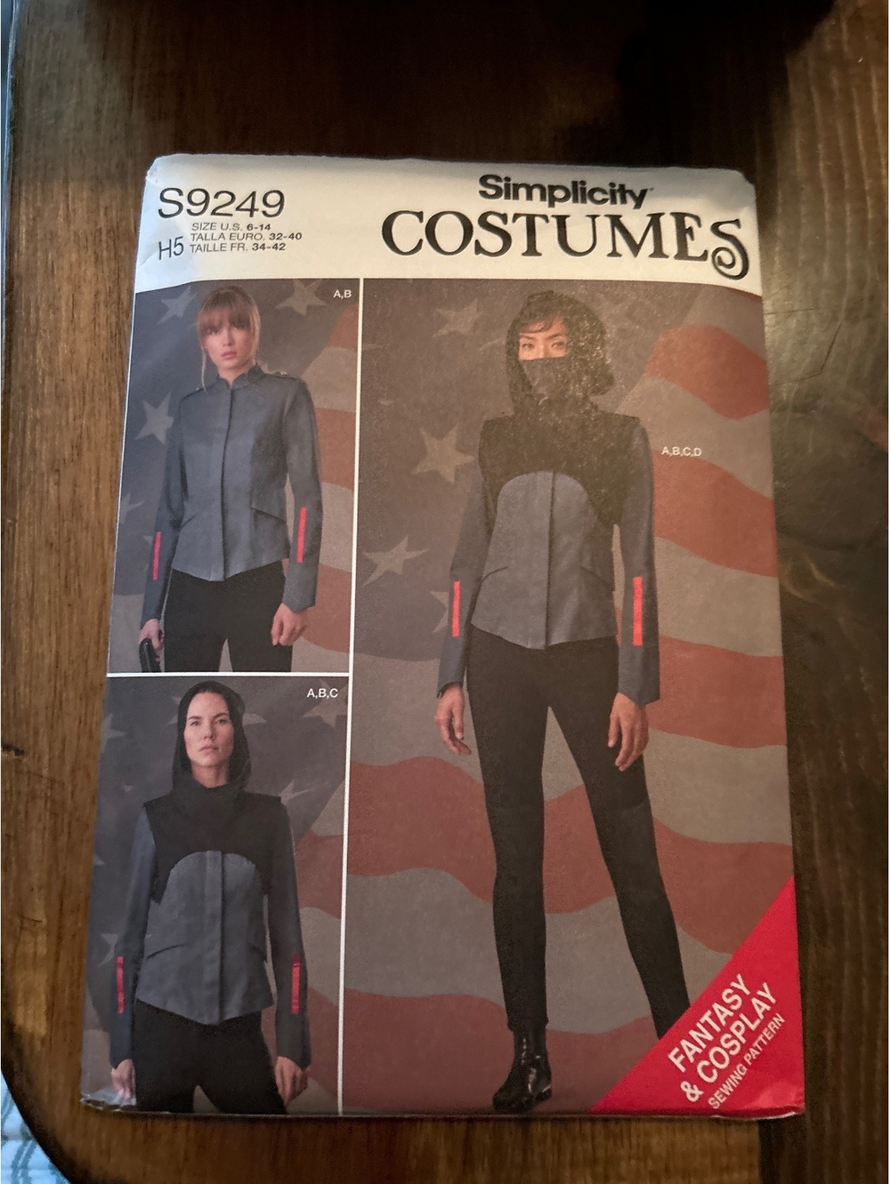 Simplicity S9249 Fantasy & Cosplay Costume Pattern - Missier Jacket, Pants, Croc